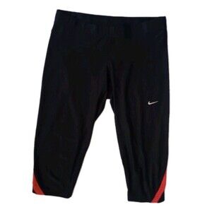 NIKE DriFit Black Athletic Capri Leggings Running Jogging Workout sz SMALL Women
